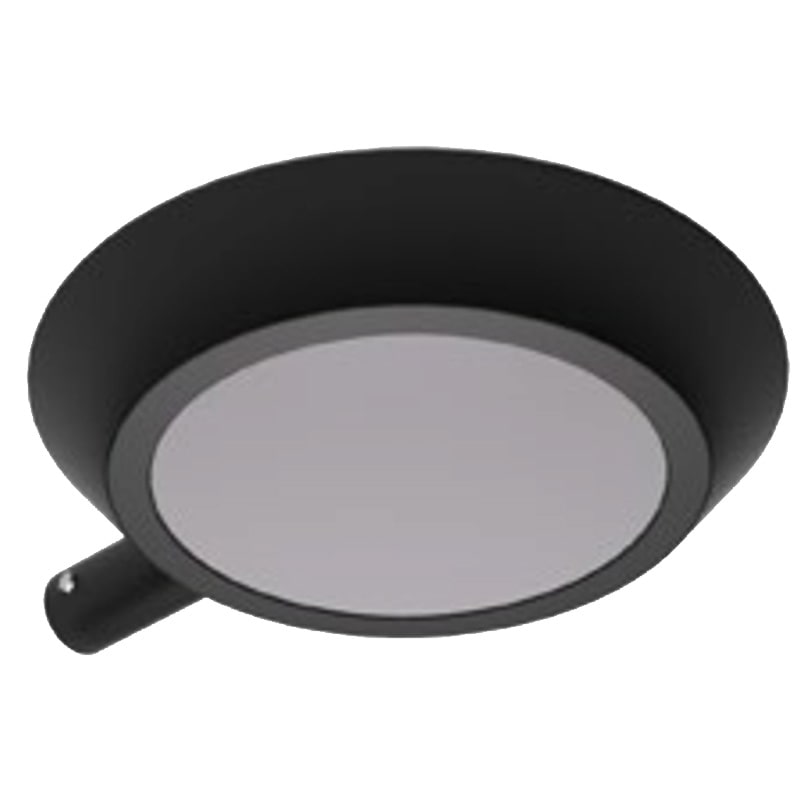 Detalle superior del poste metálico de alumbrado público modelo Barcelona